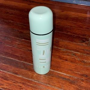 🌹NWT- Mint Thermal!